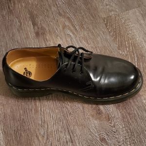 Dr Martens Shoes